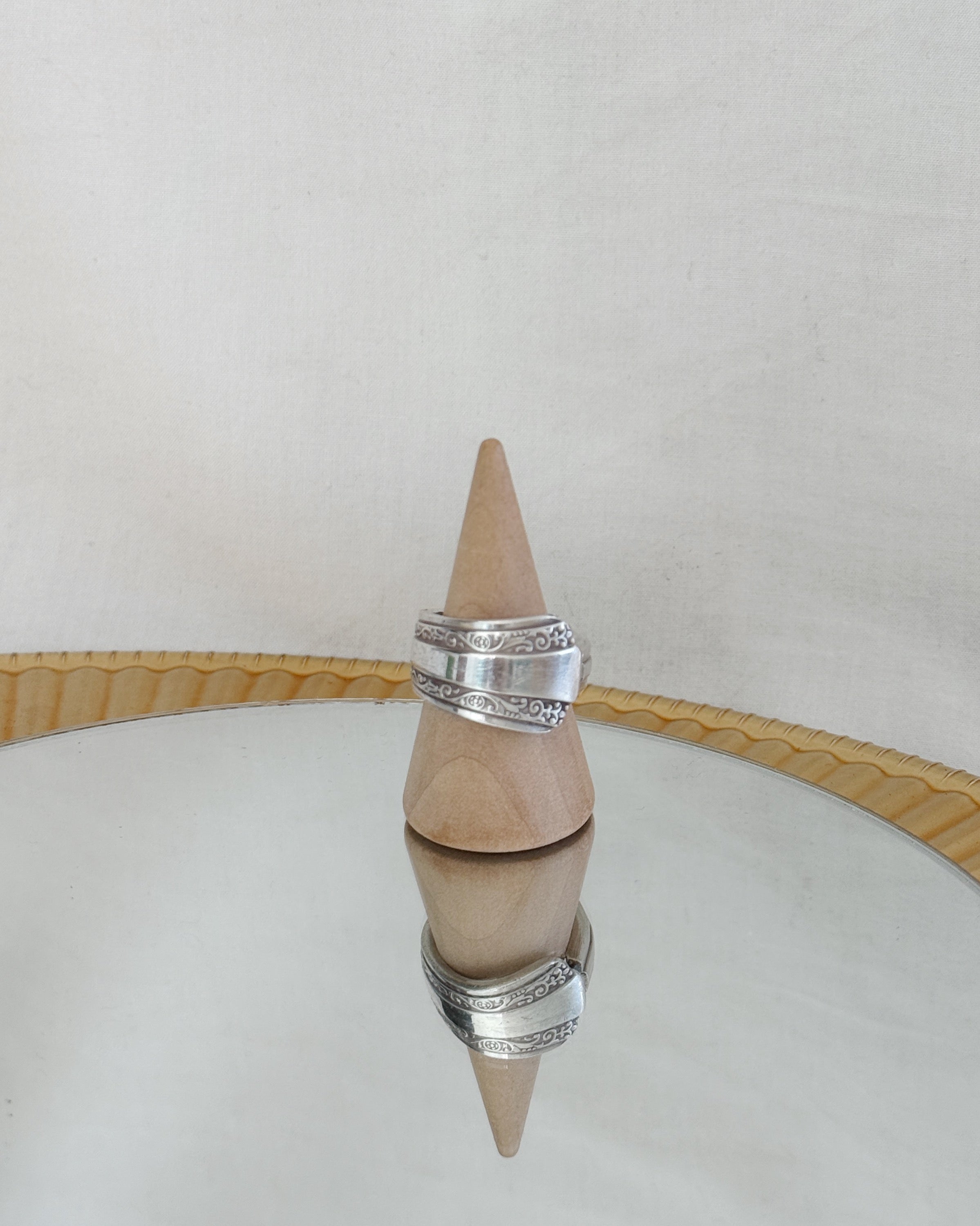 Wavy Band Spoon Ring